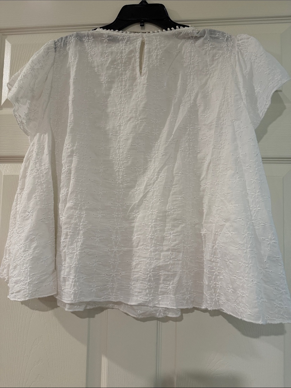 Zara White Eyelet Ruffle-Sleeve Blouse - Picture 3 of 4